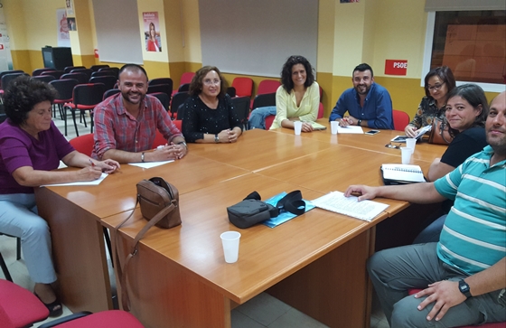 reunion sobre el colectivo lgtbi en el psoe de el ejido