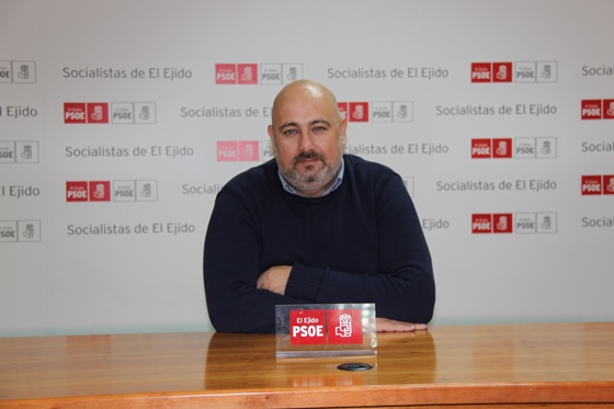 El PSOE de El Ejido pregunta por los motivos de los dos últimos despidos de DUE