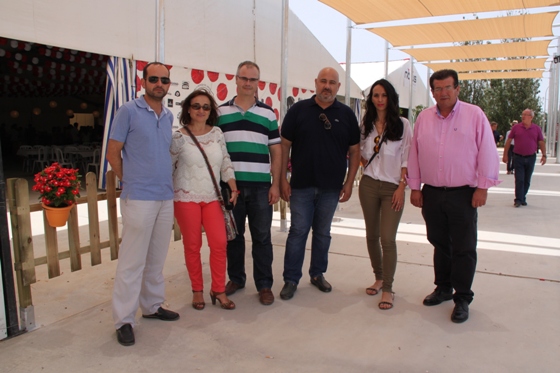 Los socialistas ejidenses animan a los vecinos y visitantes a disfrutar de las fiestas de San Isidro