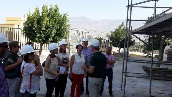 Los socialistas ejidenses visitan las obras de ampliación de varios colegios
