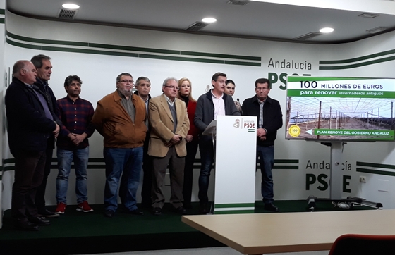 El PSOE destaca el “compromiso con hechos” de la Junta con la agricultura de Almería, frente a un PP que no ofrece nada