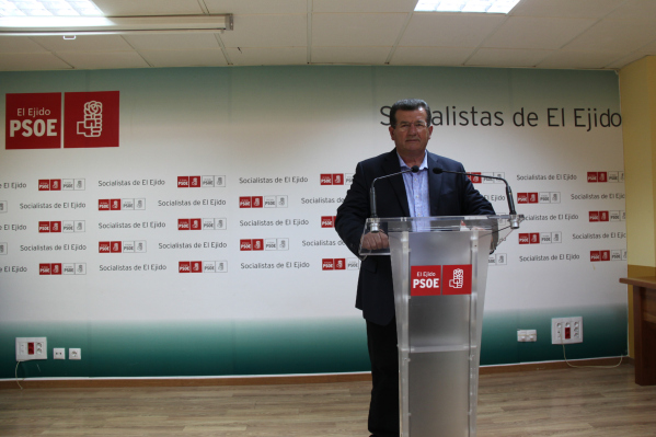 El PSOE de El Ejido exige al gobierno local que dé solución inmediata a los problemas que sufren los vecinos de Matagorda, Guardias Viejas y Ejido Beach por escasa presión y mala calidad del agua