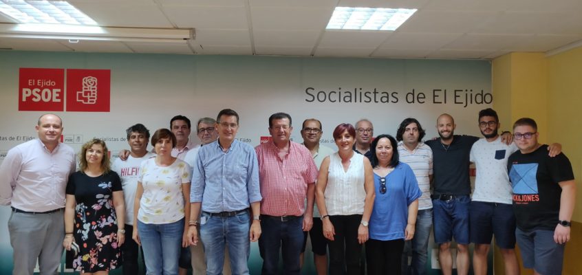 Sánchez Teruel recuerda a Góngora que “antes era muy reivindicativo cuando gobernaba el Partido Socialista en la Junta de Andalucía pero ahora es dócil, sumiso y está callado”