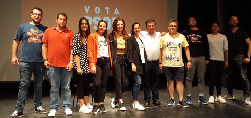 Juventudes Socialistas de El Ejido comparte propuestas e impresiones con los más jóvenes para Darle la Vuelta a El Ejido