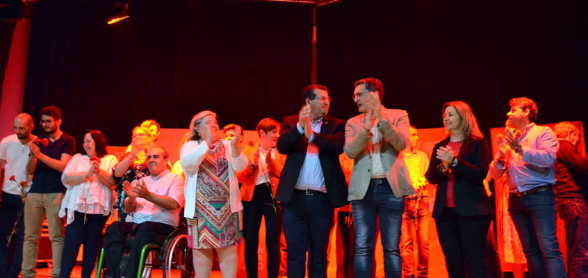 PSOE presenta la candidatura que acompañará a José Miguel Alarcón para Darle la Vuelta a El Ejido