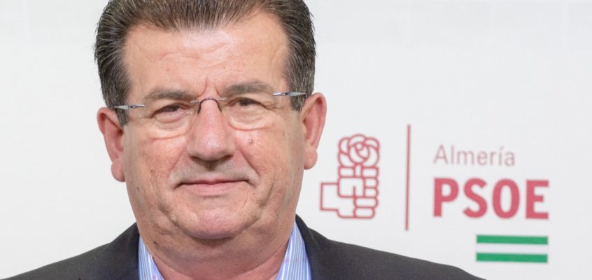 El PSOE de El Ejido exige al alcalde que “corte de raíz” las continuas salidas de tono de su socio de gobierno VOX en ámbitos tan sensibles como el movimiento LGTBI o la violencia machista