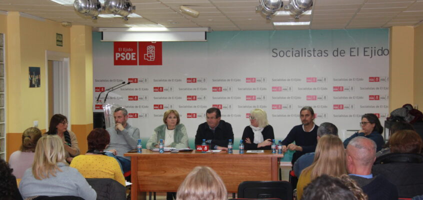 El PSOE de El Ejido respalda la huelga prevista en el sector del manipulado esta Navidad