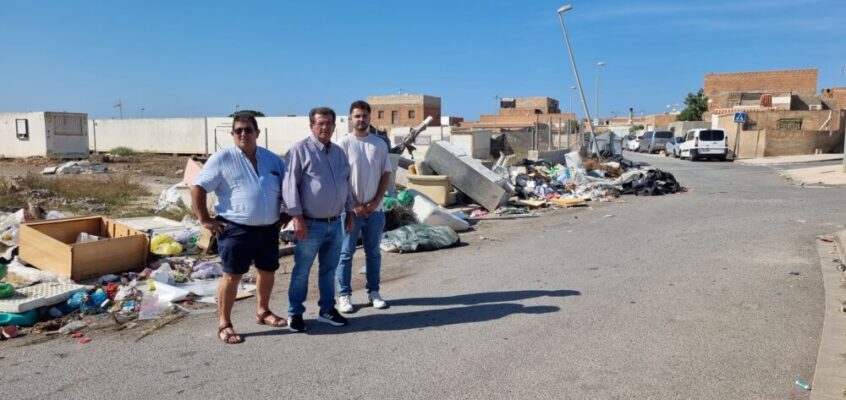 José Miguel Alarcón exige al alcalde una solución urgente para las familias del Pozo de la Tía Manolica y el Barrio Cortés que se han quedado sin luz