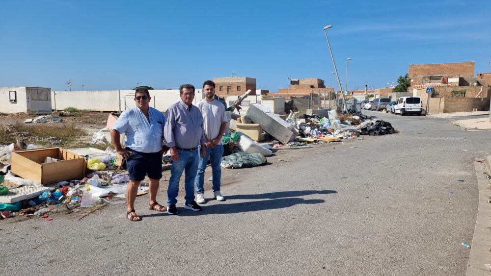 José Miguel Alarcón exige al alcalde una solución urgente para las familias del Pozo de la Tía Manolica y el Barrio Cortés que se han quedado sin luz