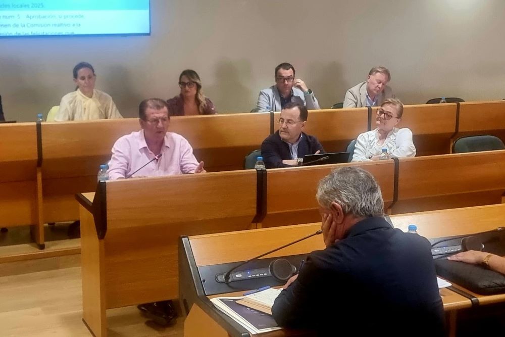 El PSOE lamenta que el PP se ponga de perfil al negarse a blindar la protección de las víctimas de violencia de género